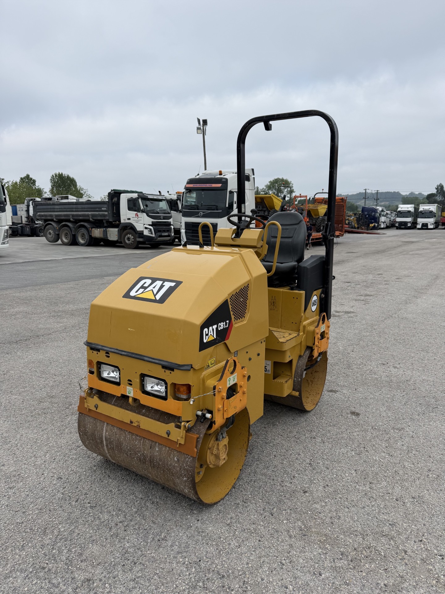 Caterpillar CB17