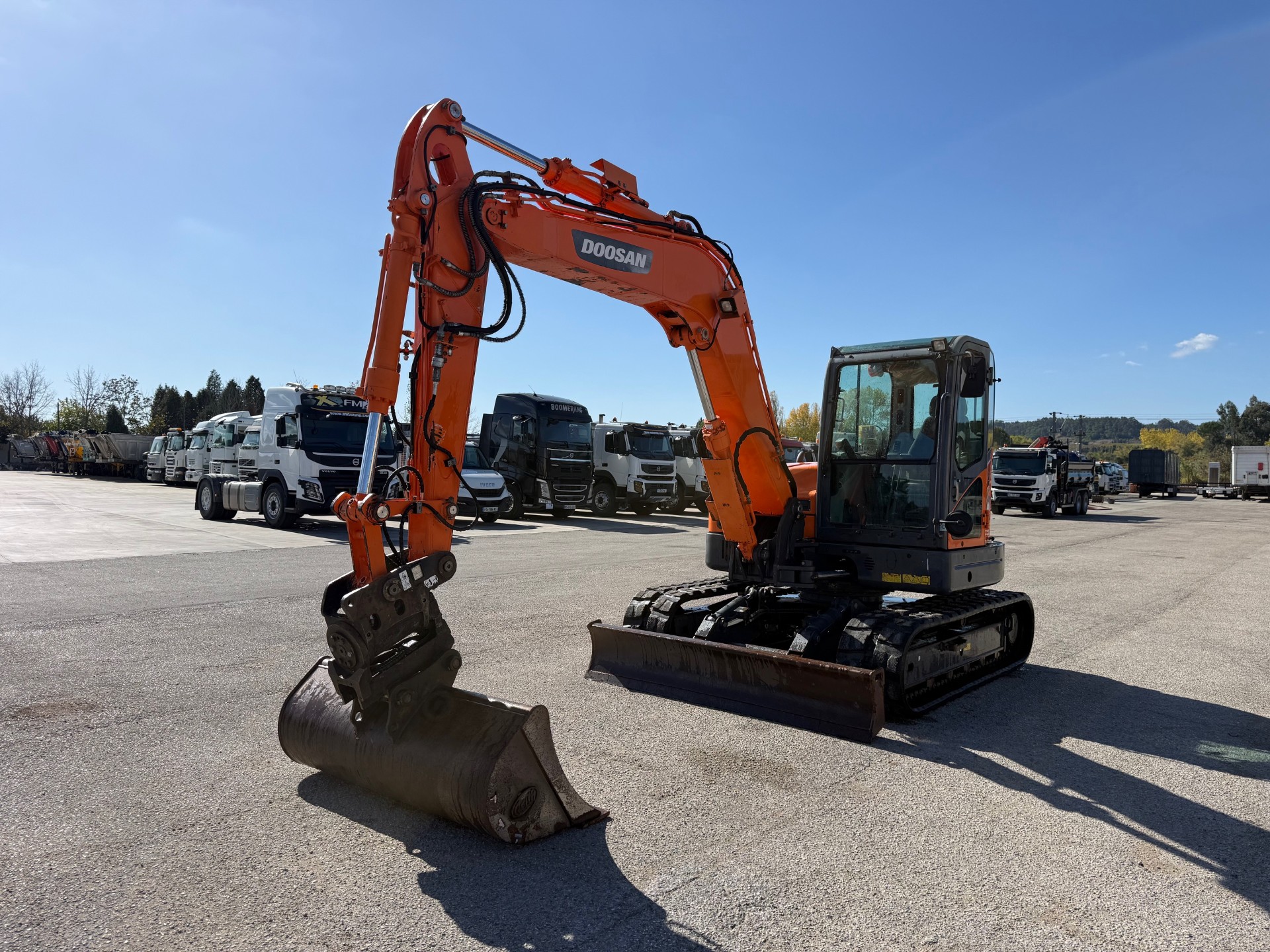 DOOSAN DX 85 R
