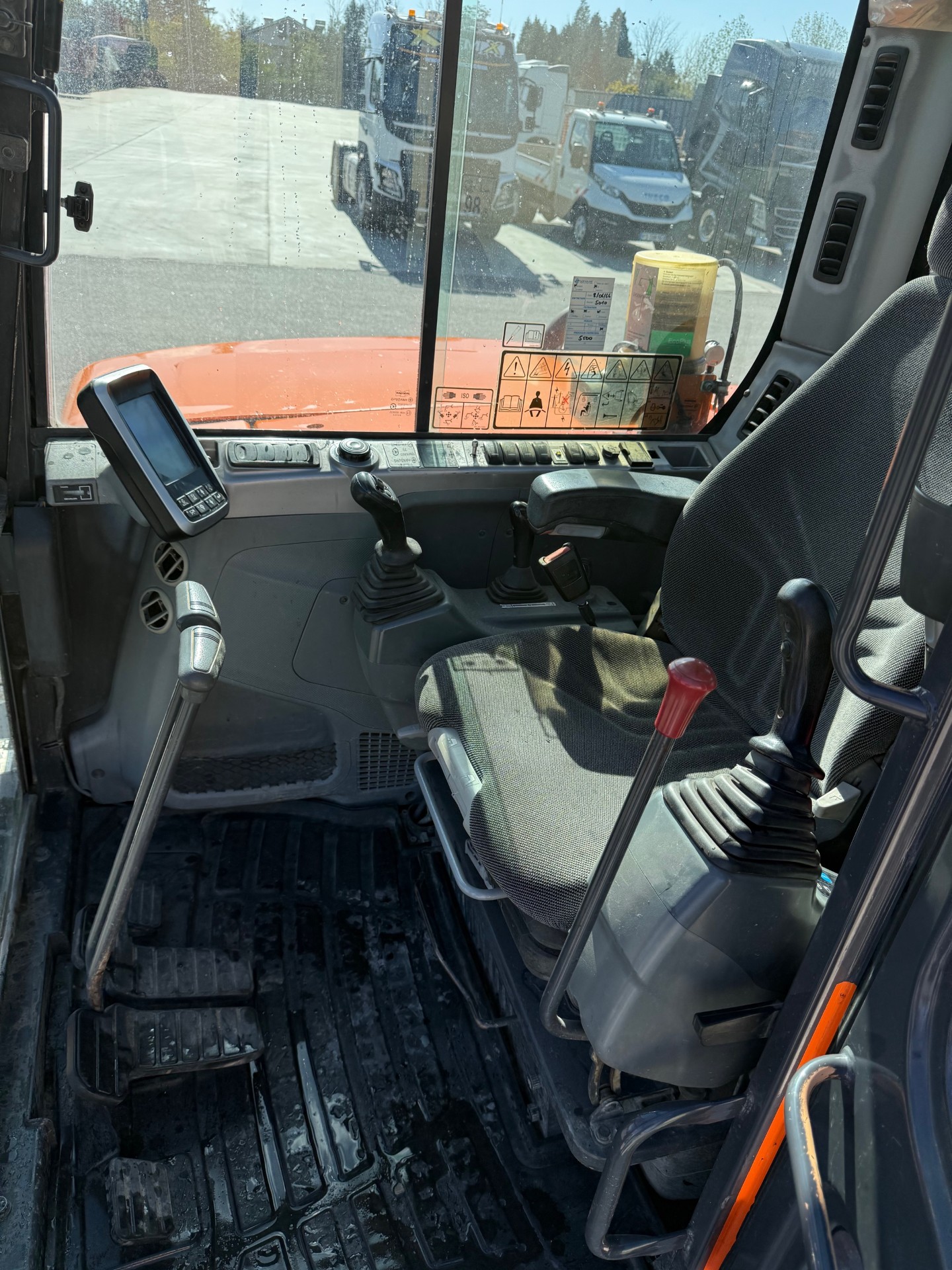 DOOSAN DX 85 R