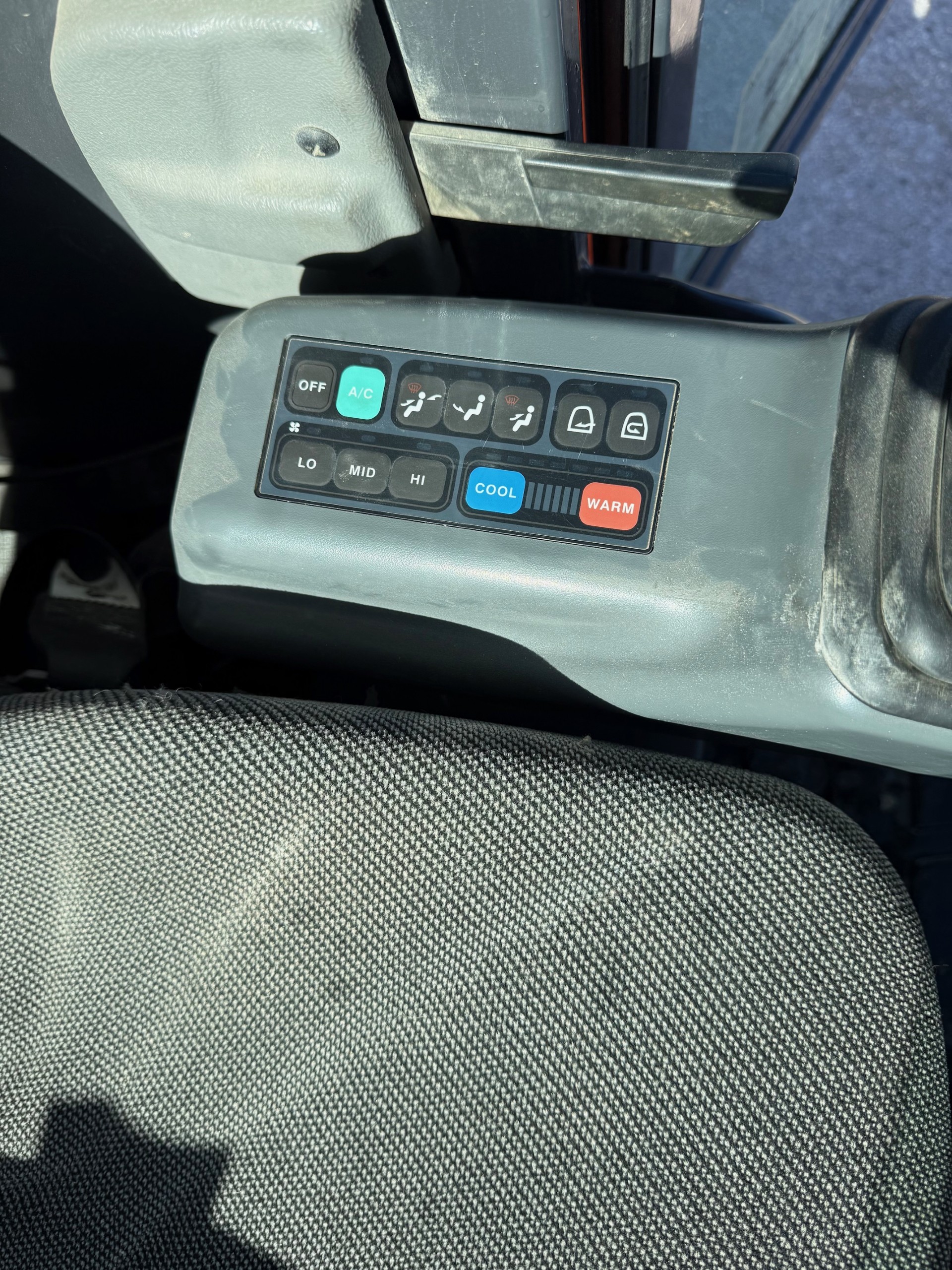 DOOSAN DX 85 R