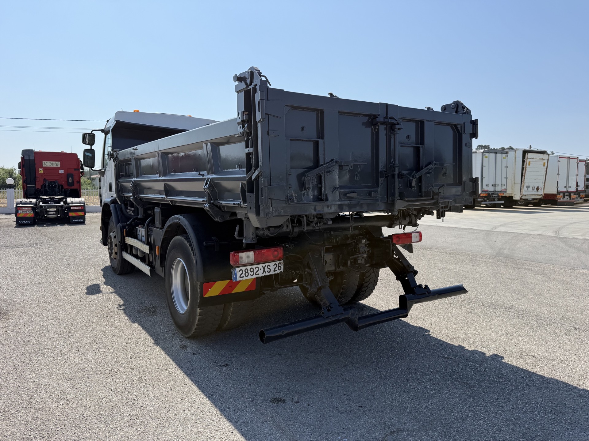 Renault Premium Lander 370 DXI