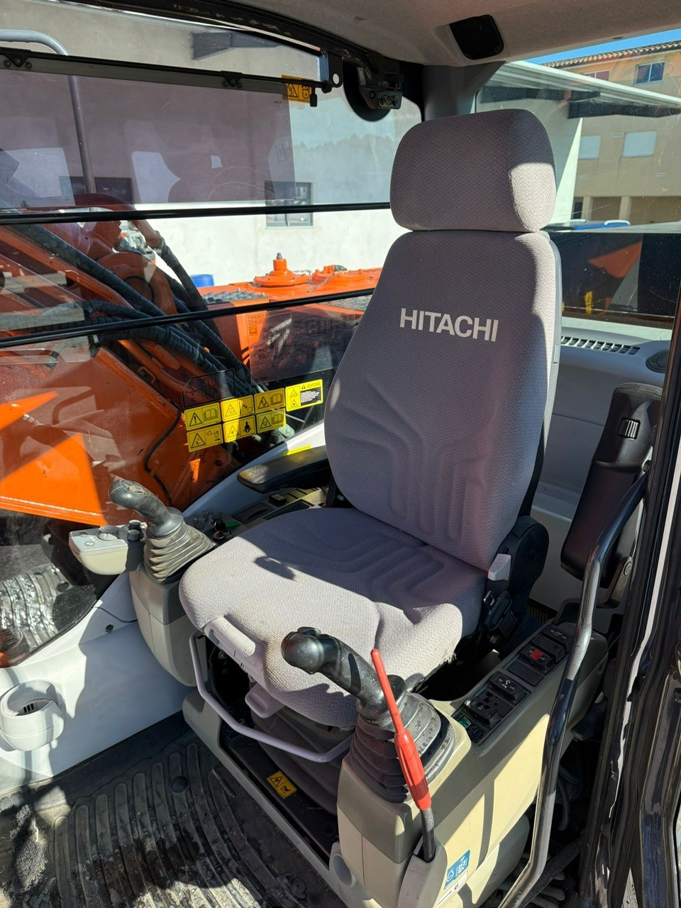 Hitachi ZAXIS 180 LC