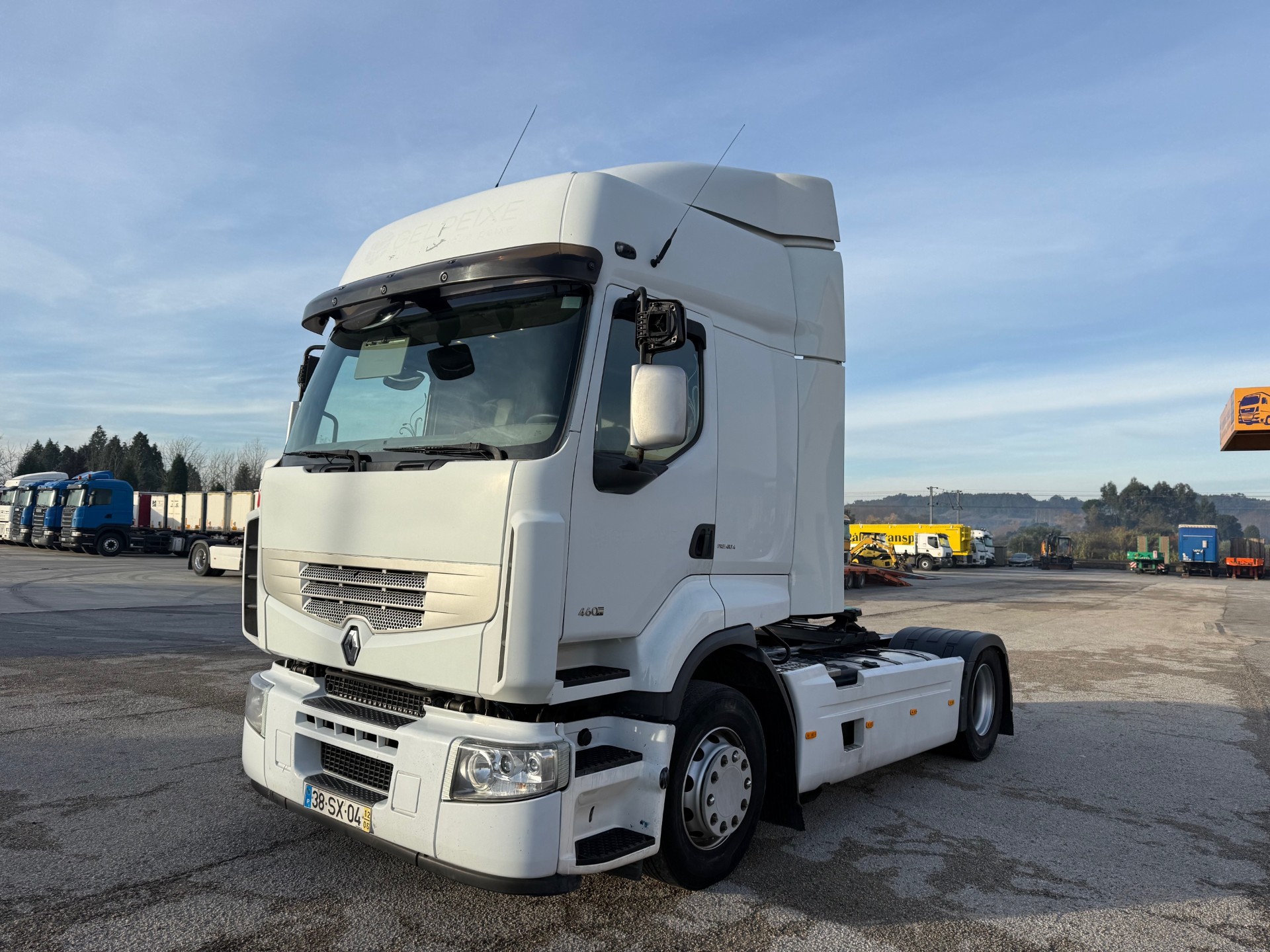 Renault Premium 460