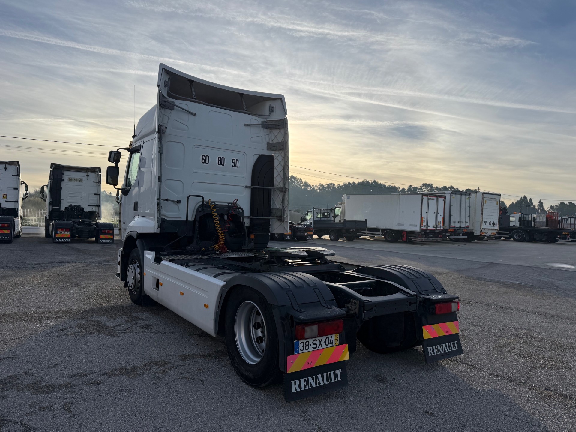 Renault Premium 460