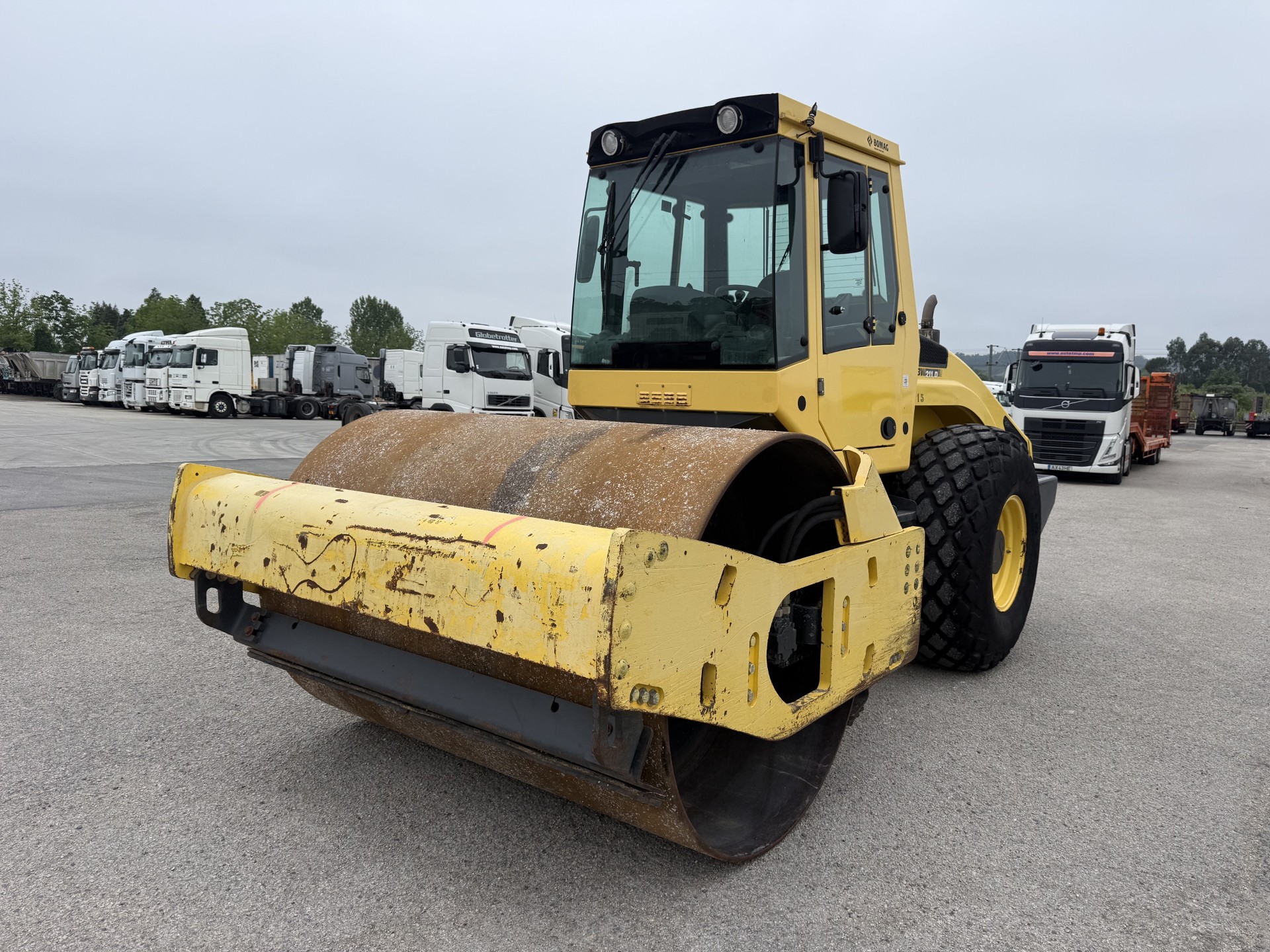 Bomag BW 211 PD-4