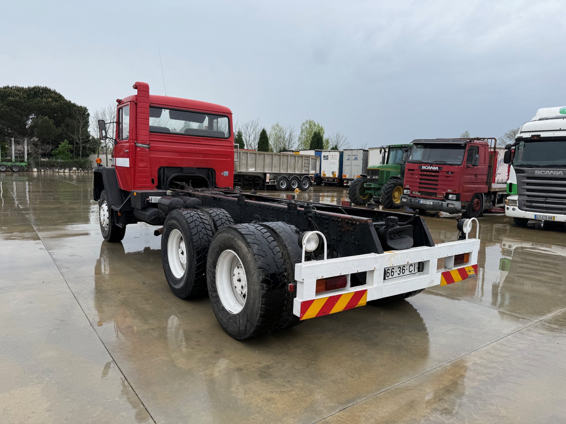 Iveco 260 PC 26