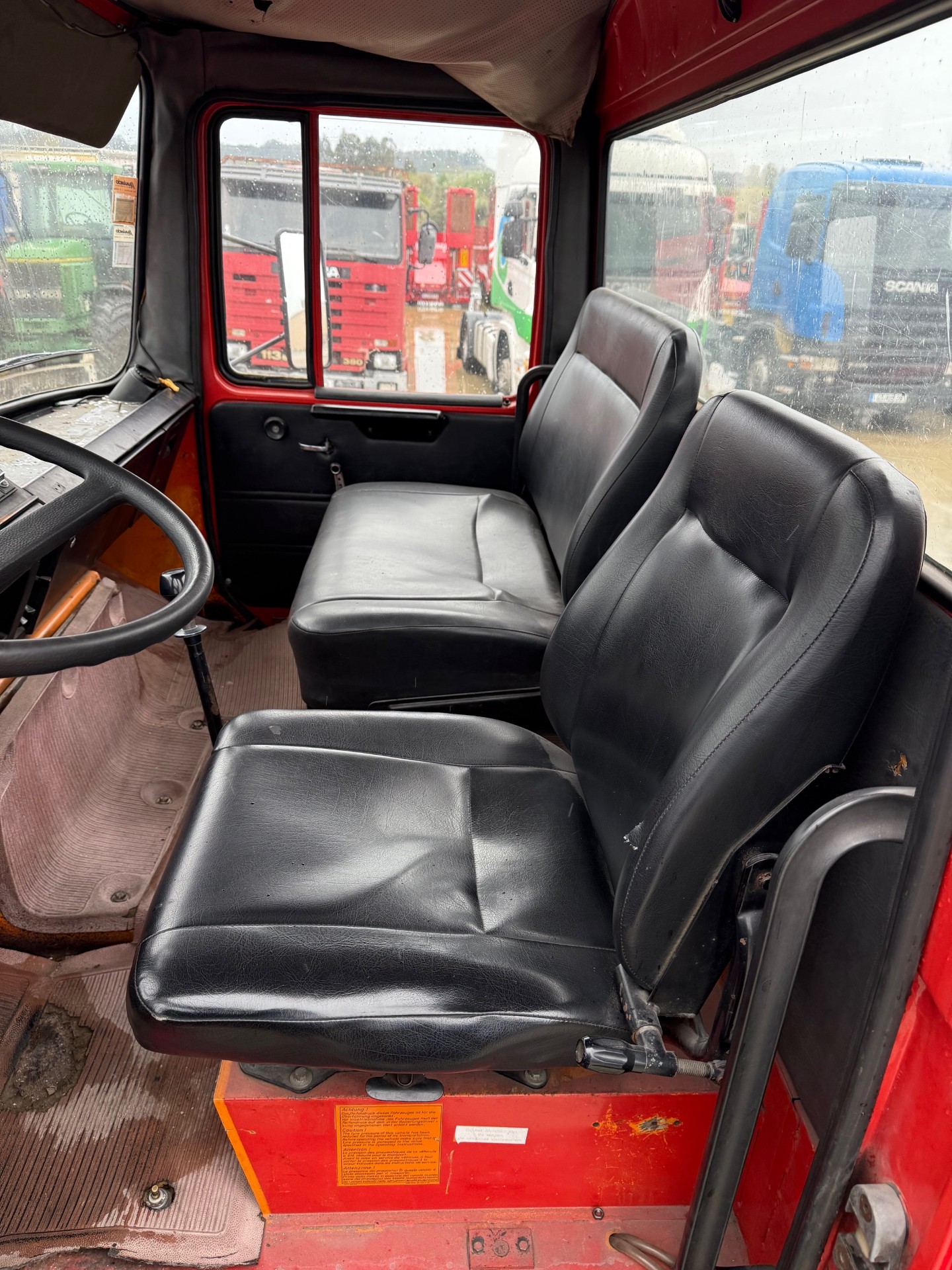 Iveco 260 PC 26
