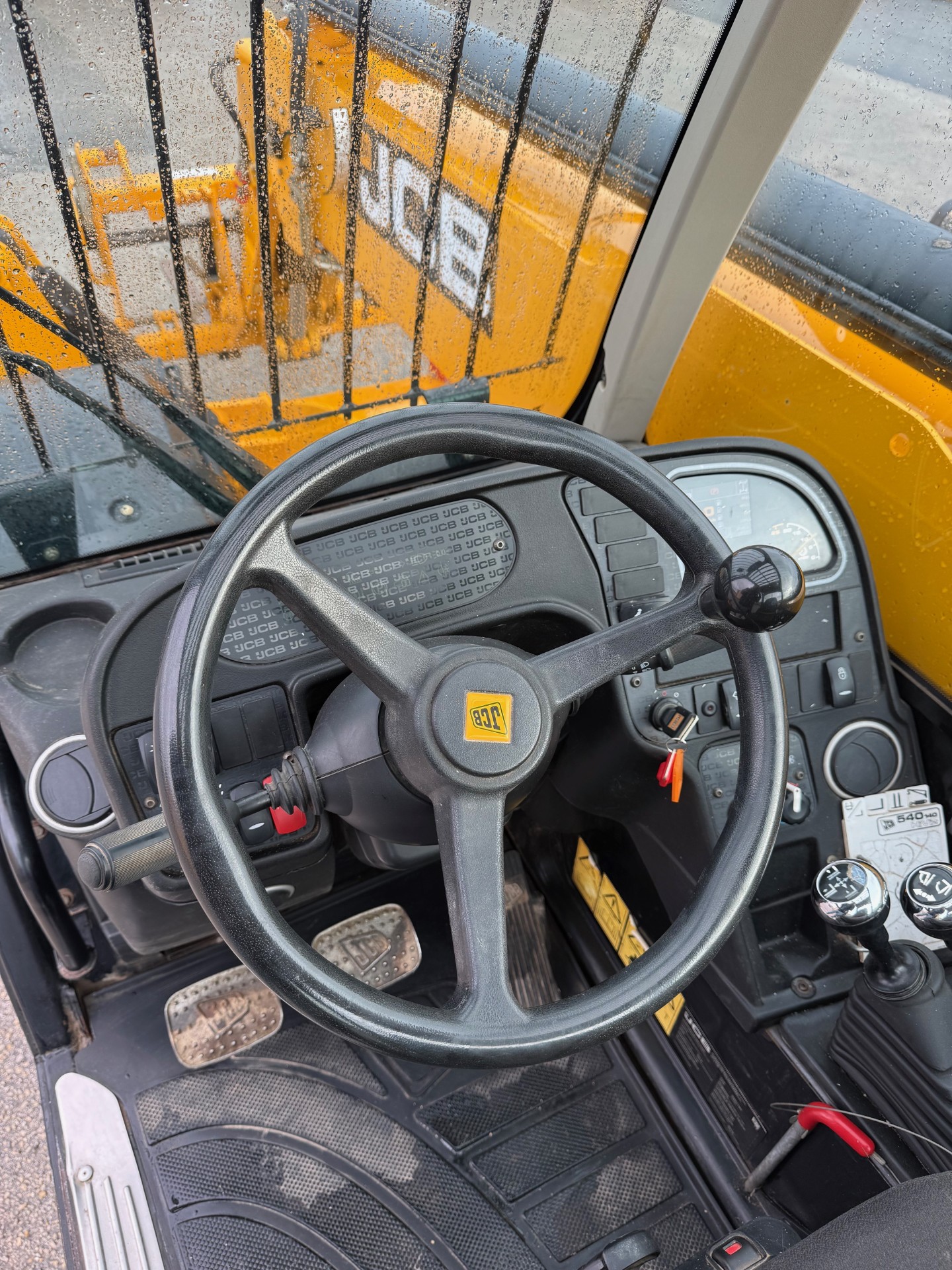 JCB 540-140