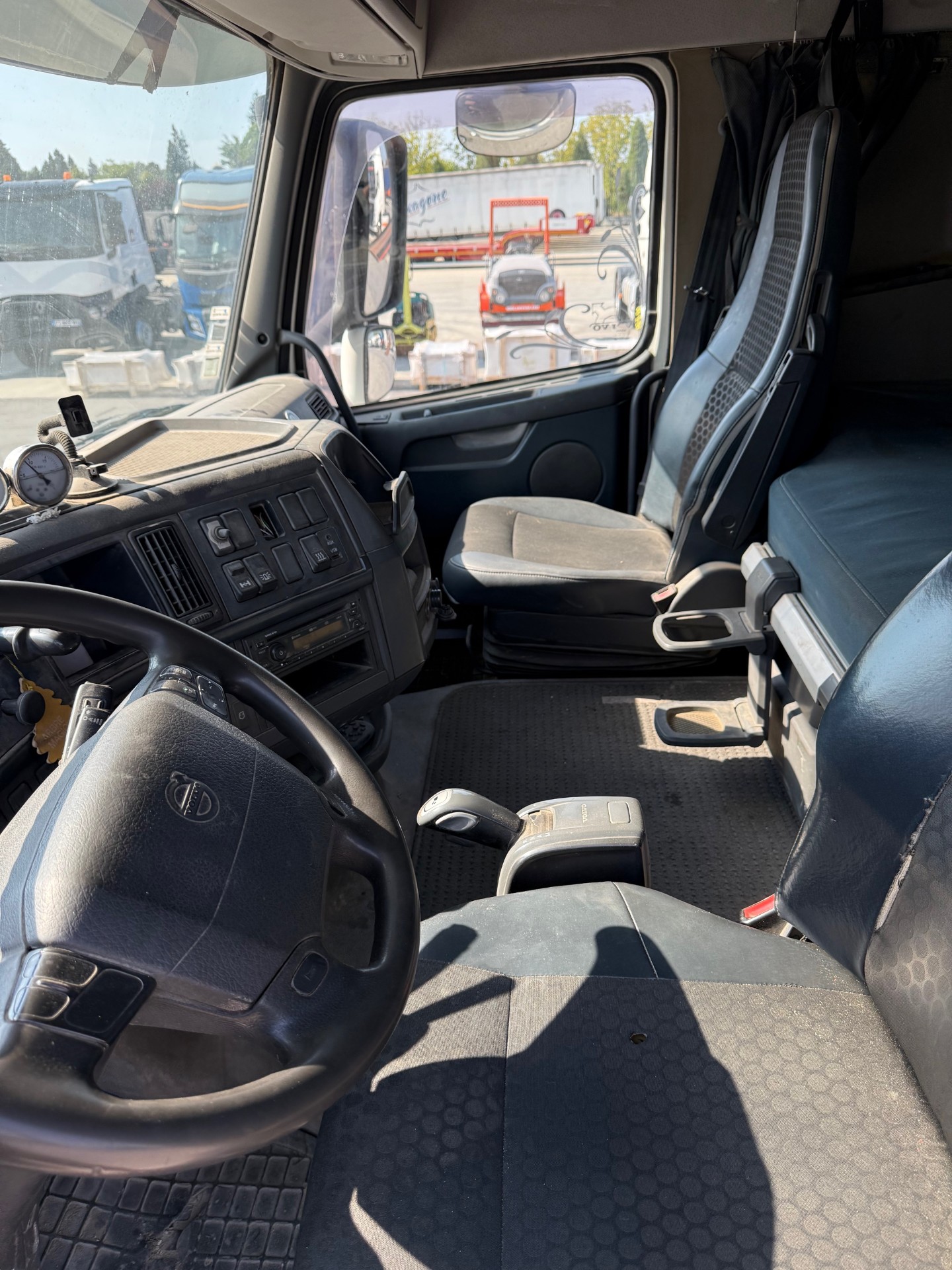 Volvo FH13 460