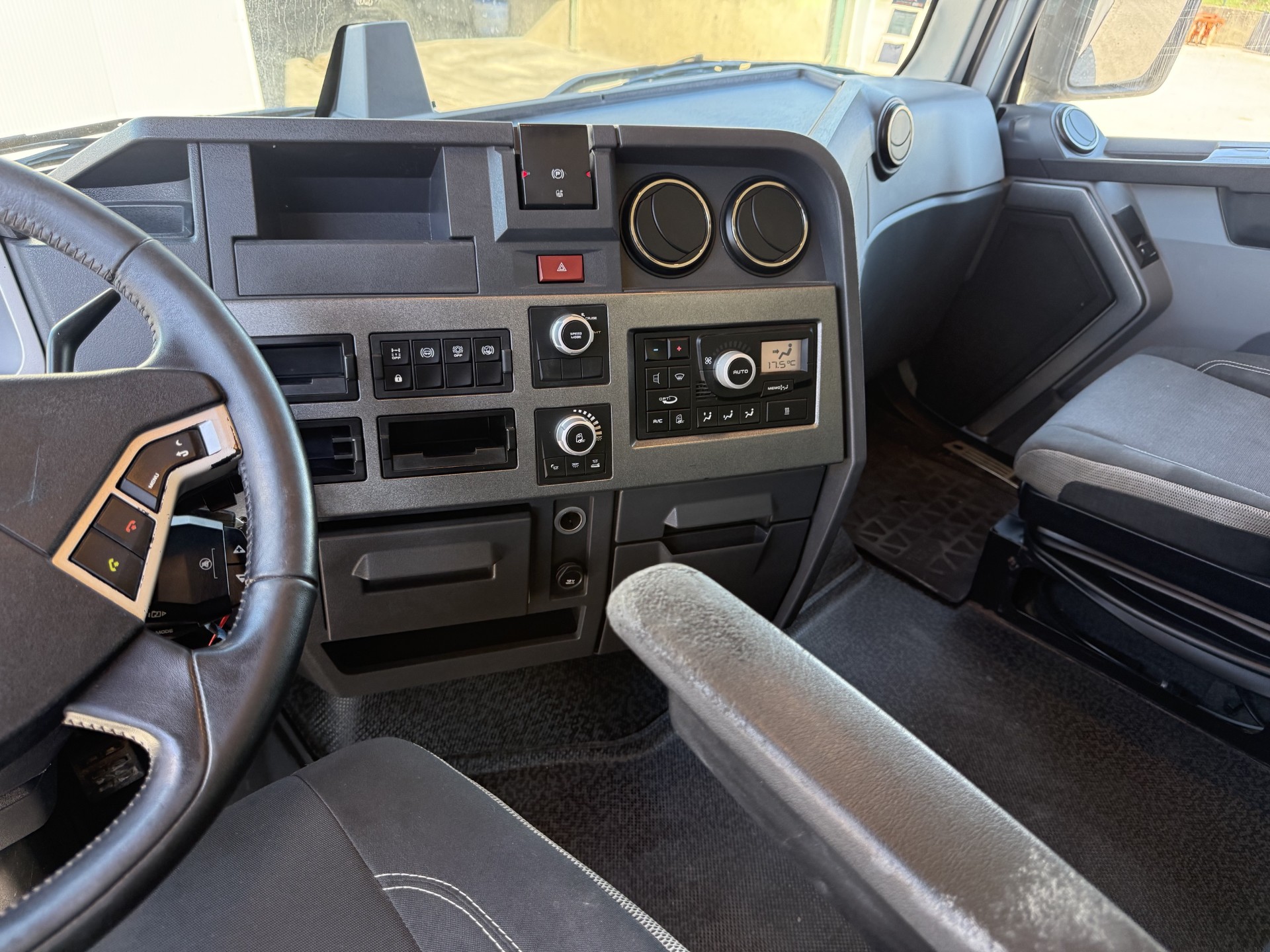 Volvo Gamme T High 520