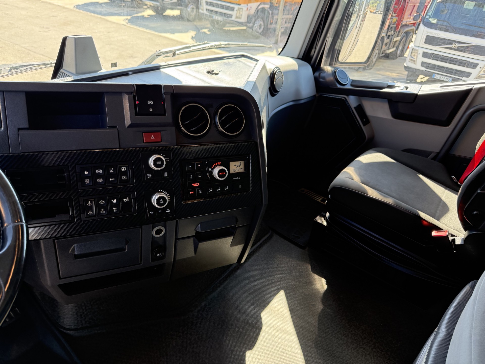 Renault Gamme T 520