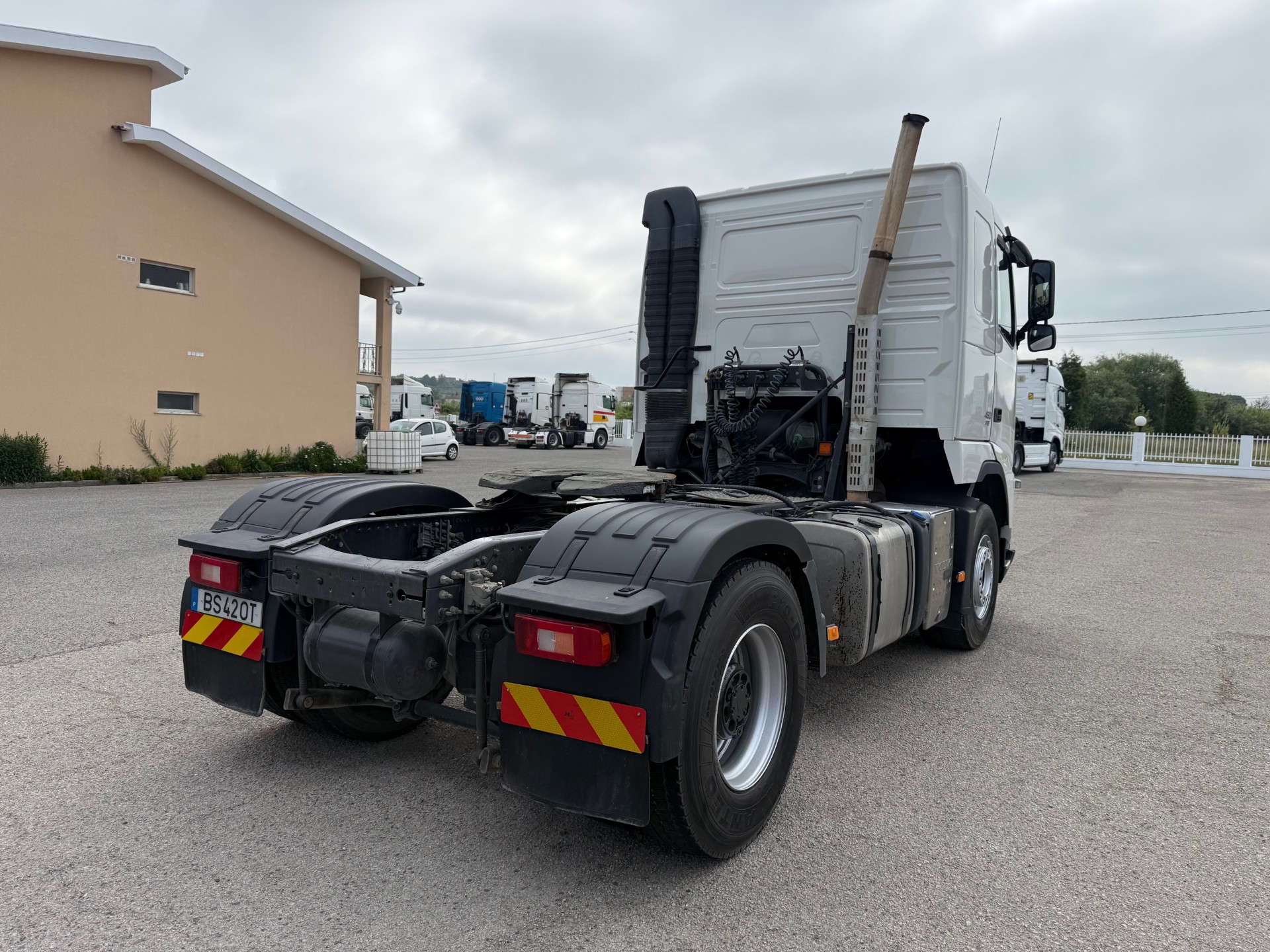 Volvo FH13 460