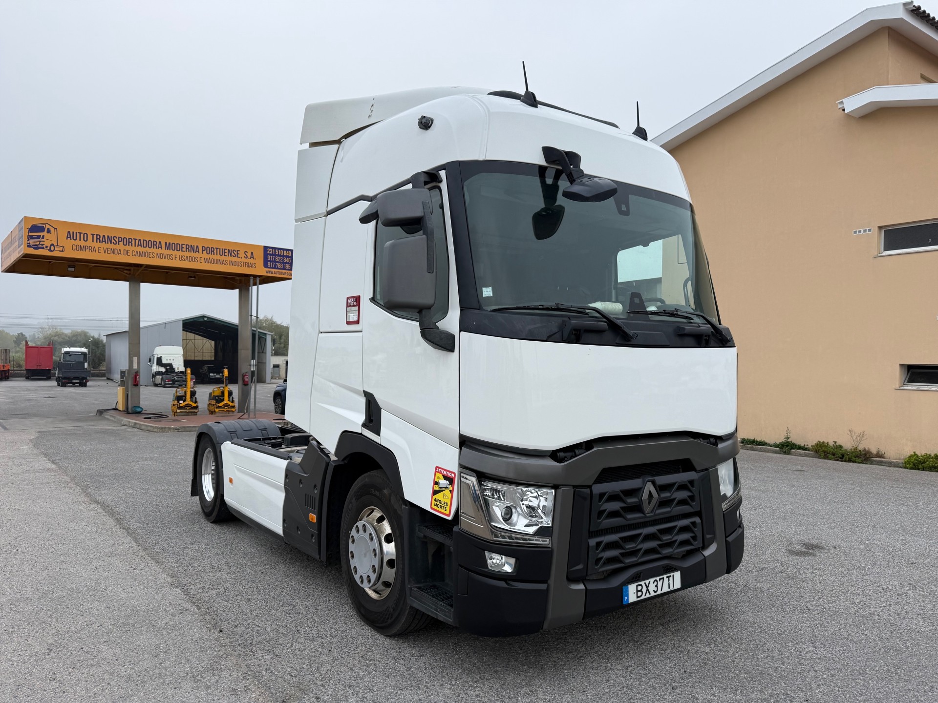 Renault Gamme T 520