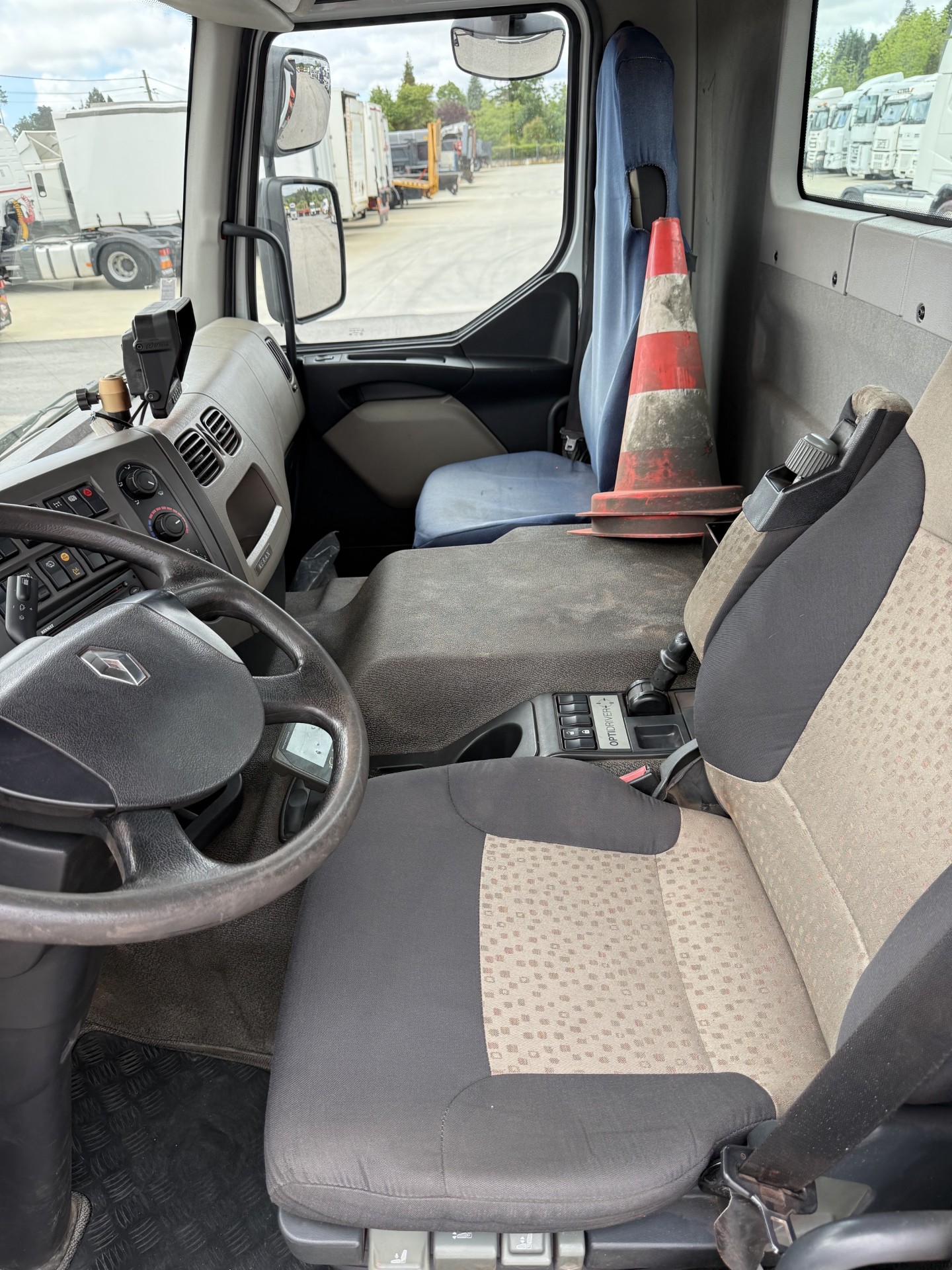 Renault Kerax 430DXI