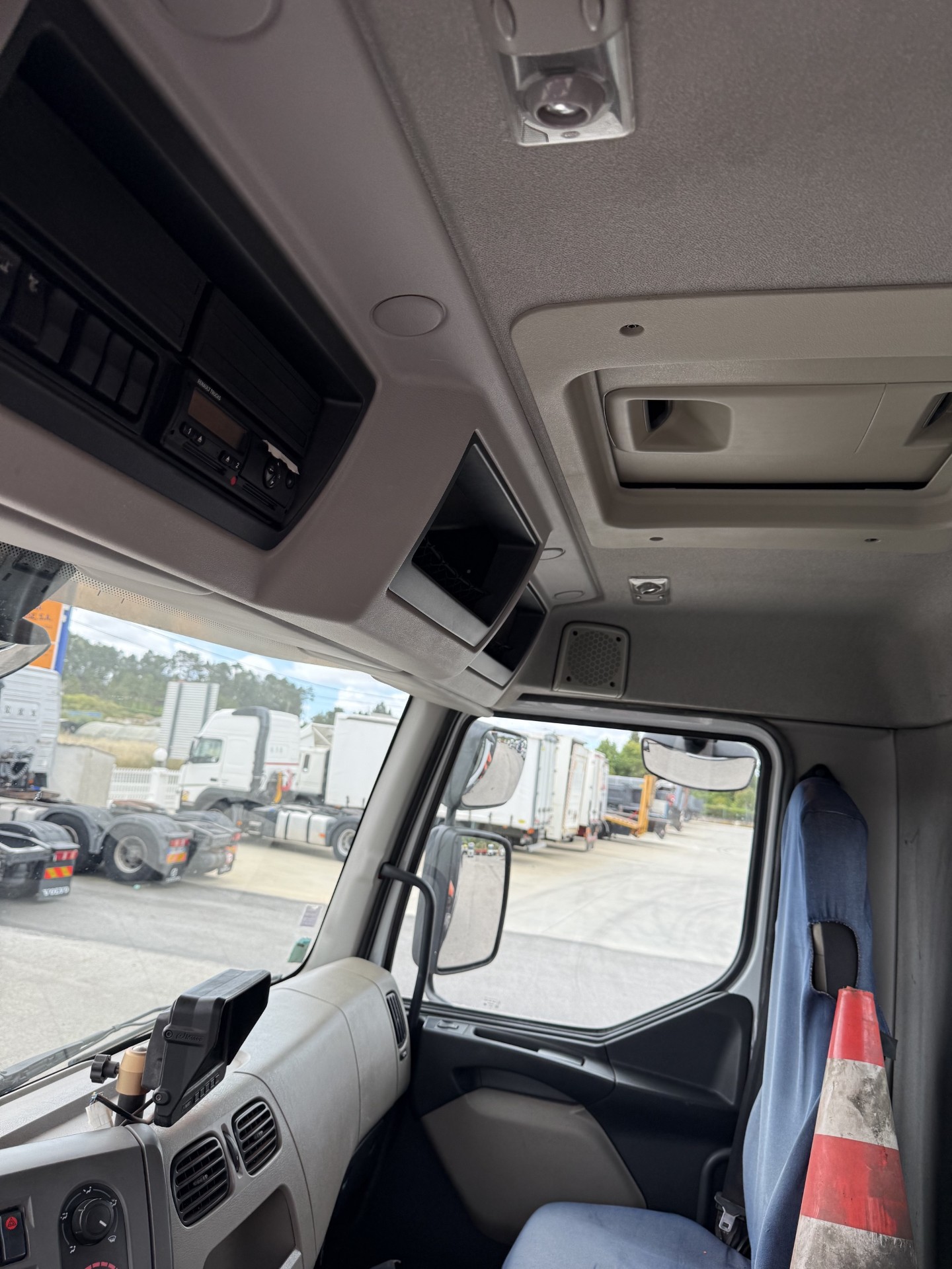 Renault Kerax 430DXI