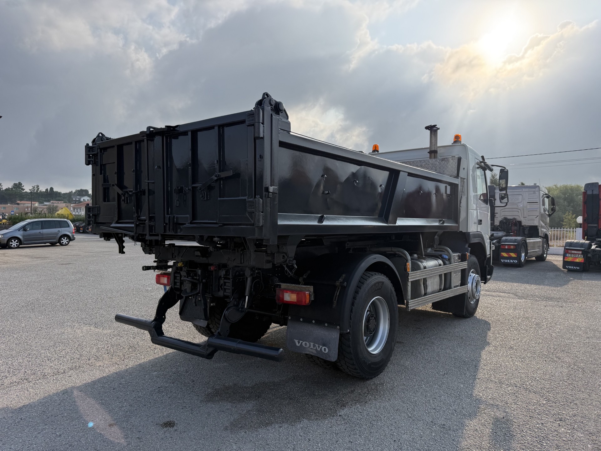 Volvo FMX 330