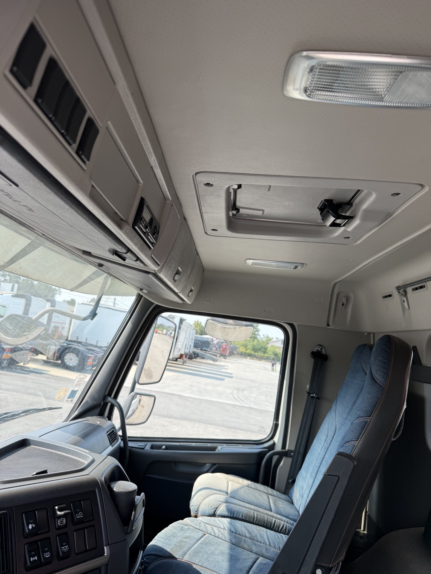 Volvo FMX 330