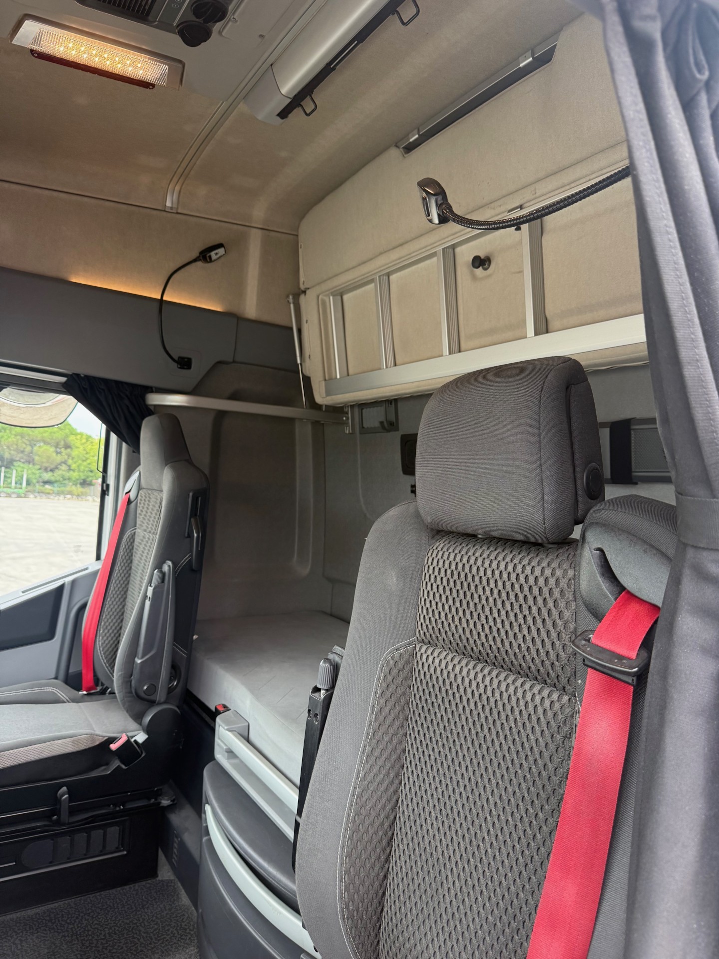 RENAULT GAMME T 520