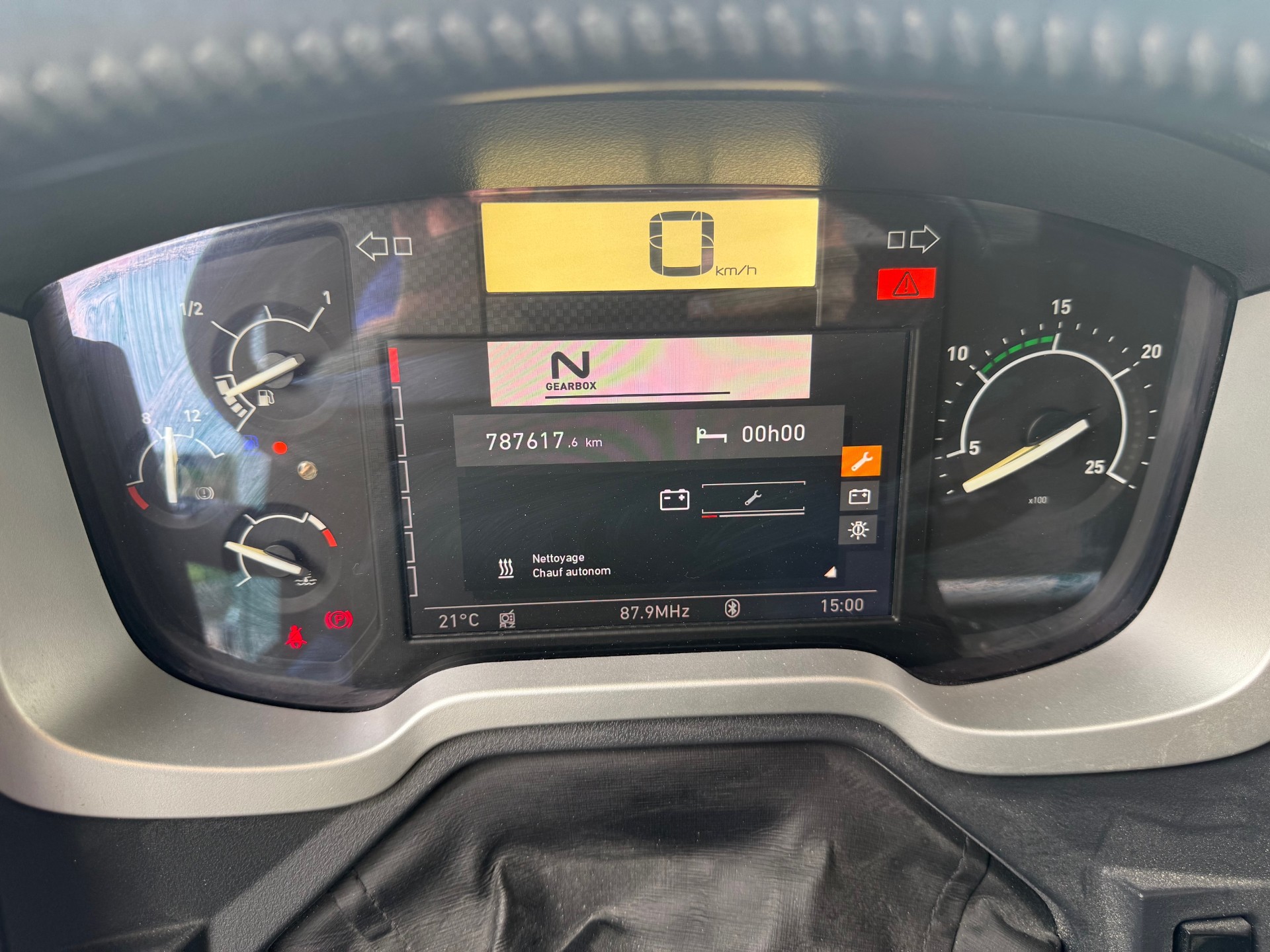 RENAULT GAMME T 520