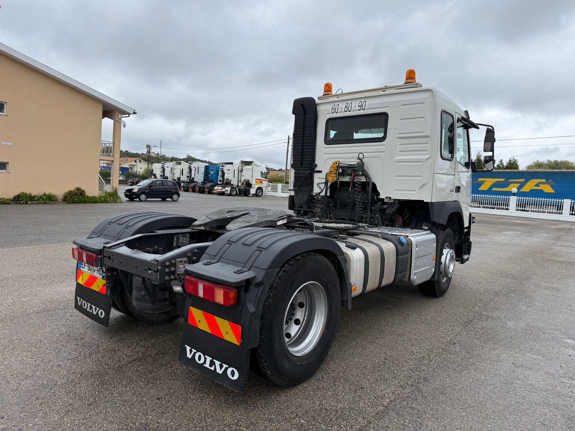 VOLVO FMX 460