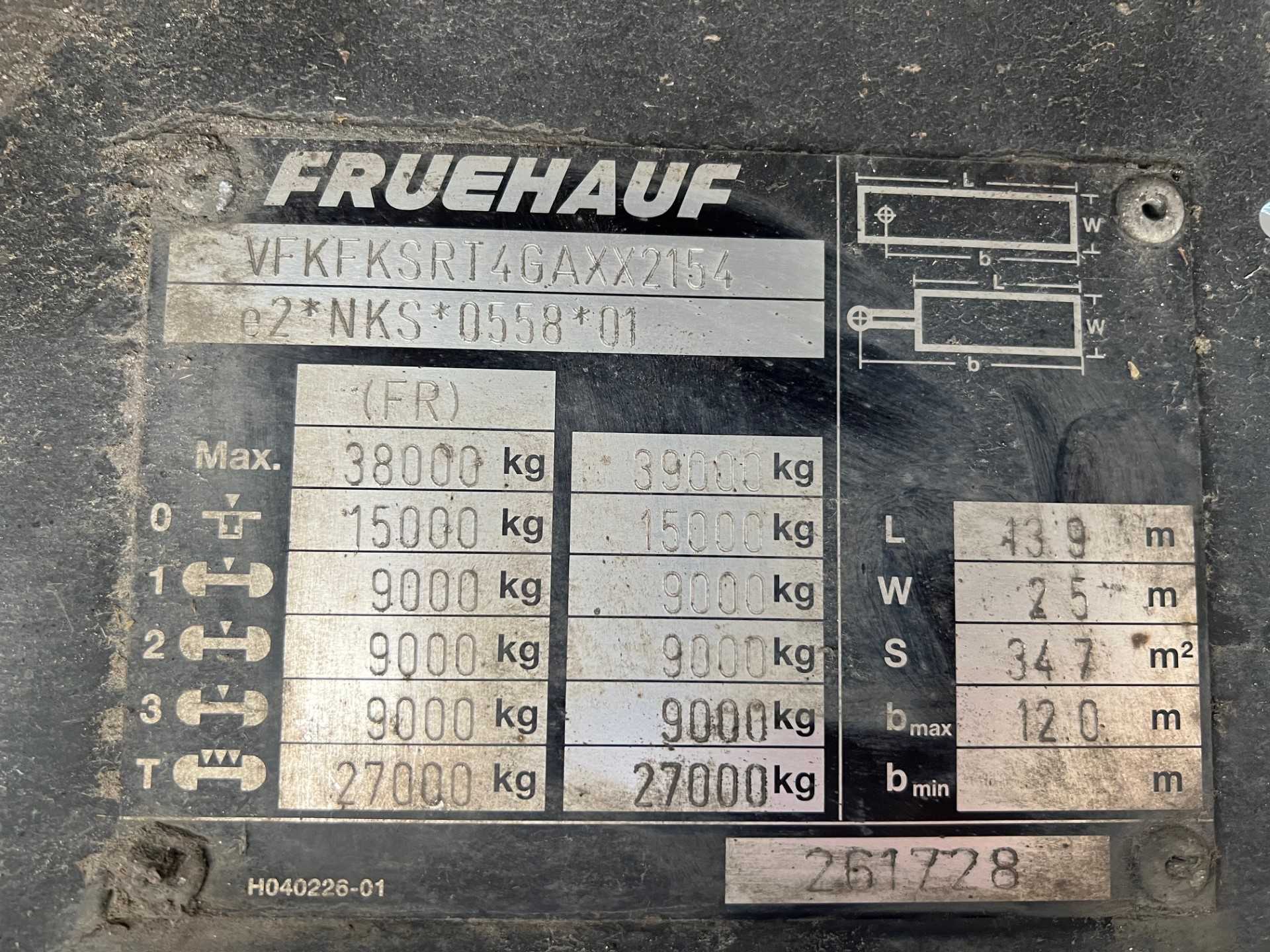 Fruehauf semi-reboque