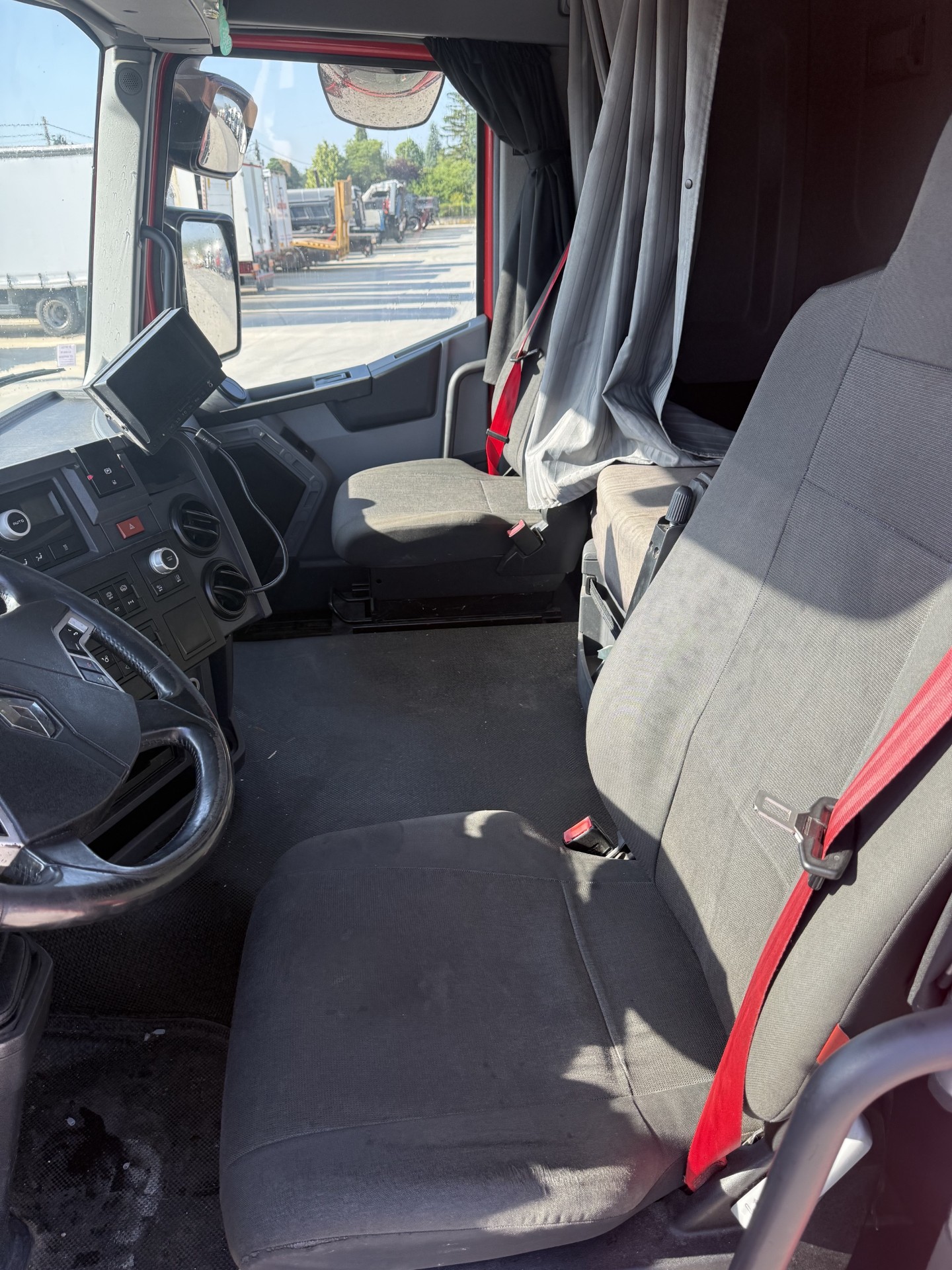Renault C-series 480