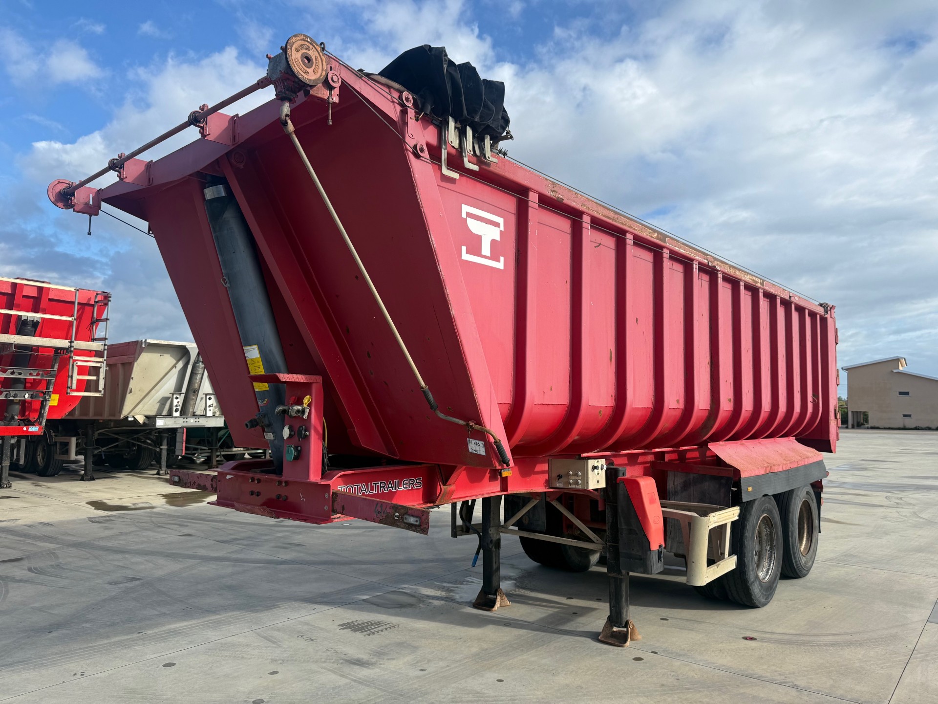 Fruehauf 