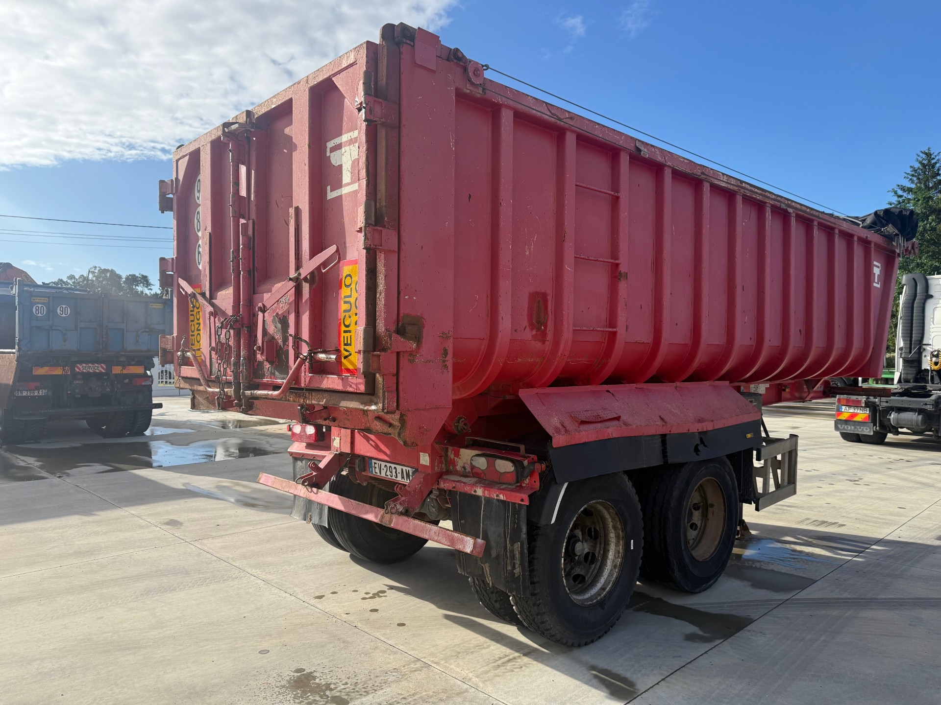 Fruehauf 