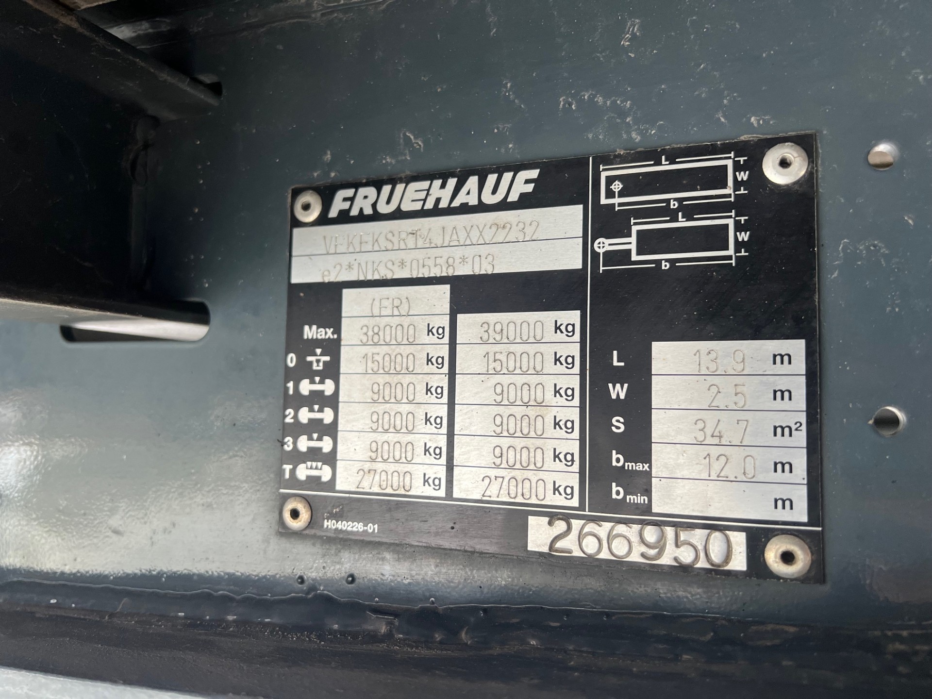 Fruehauf semi-reboque