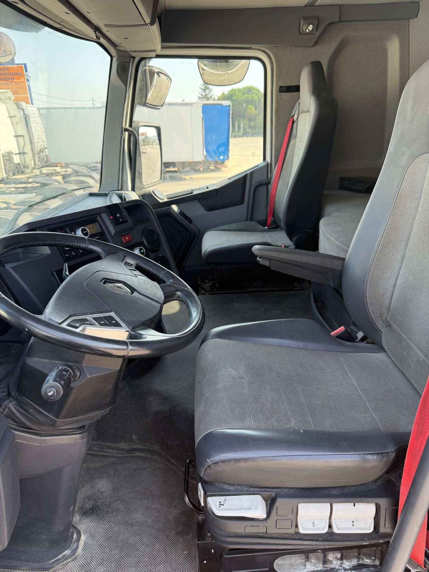 Renault C-Series 480