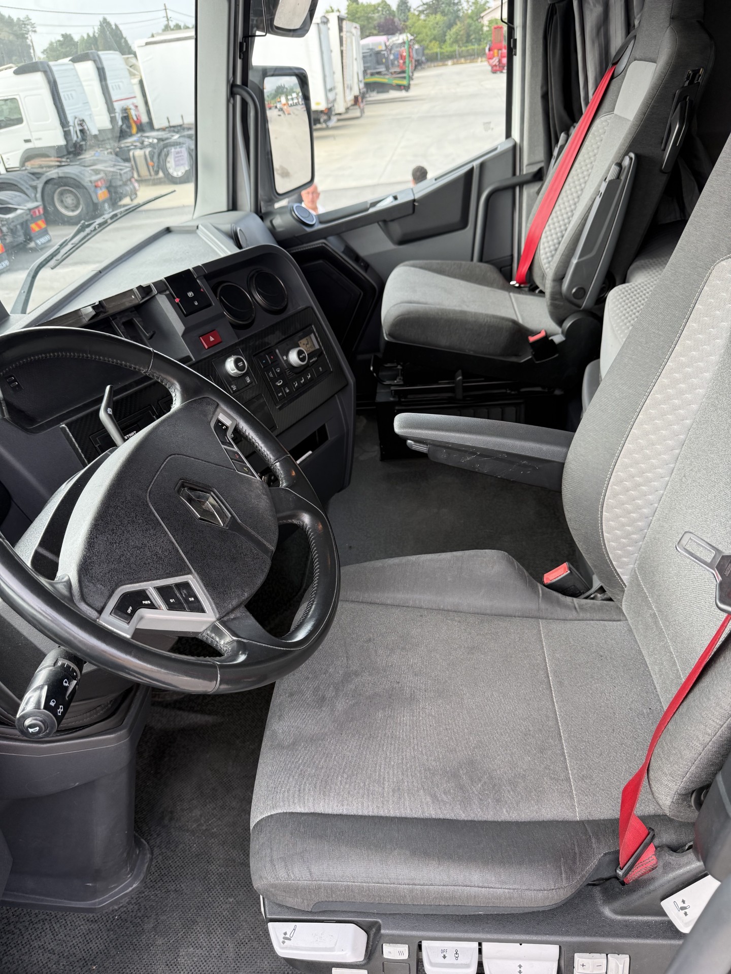 Renault Gamme T High 520