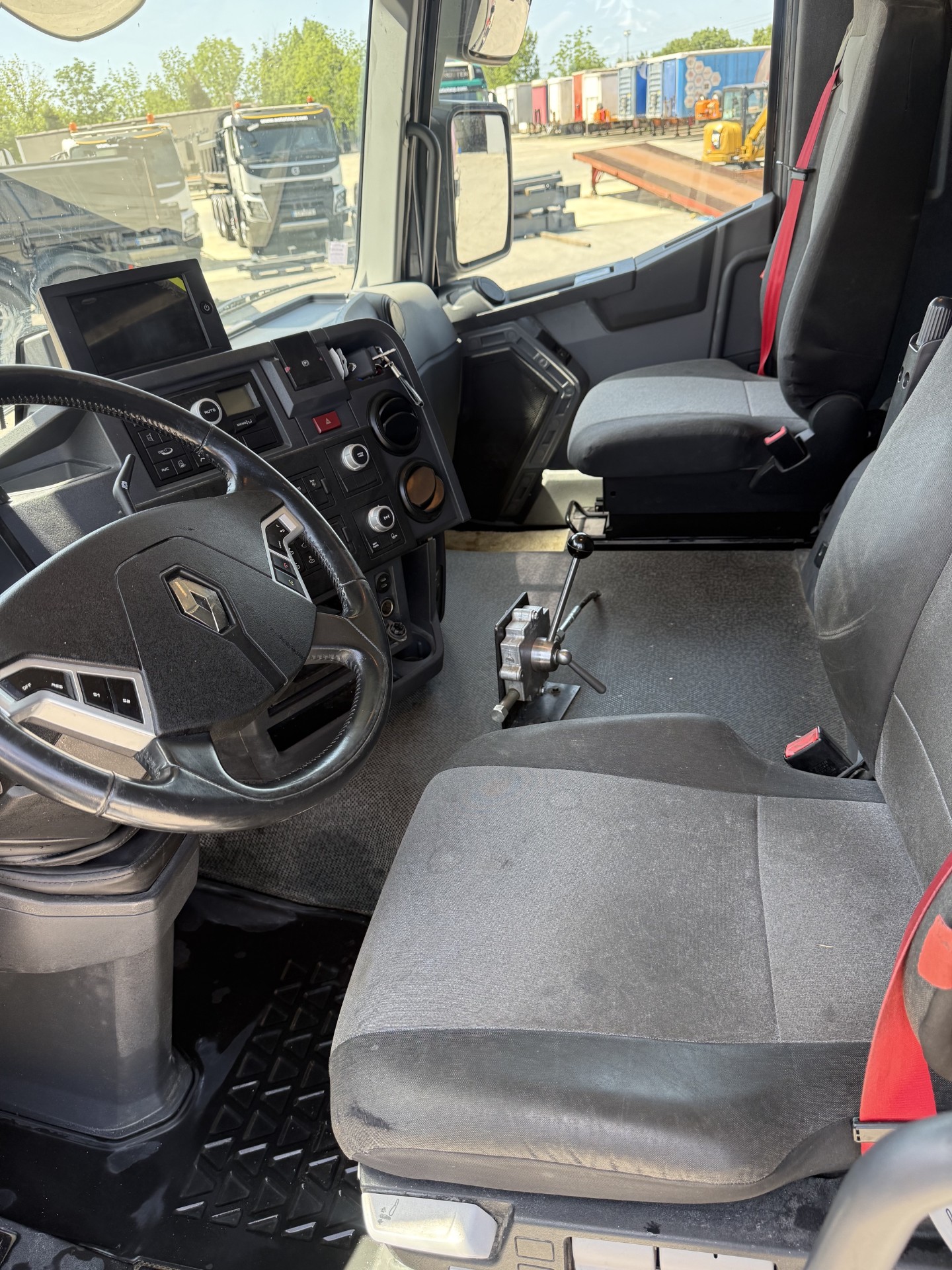 Renault C-Series 430